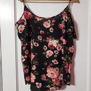 Cute floral top!!!!